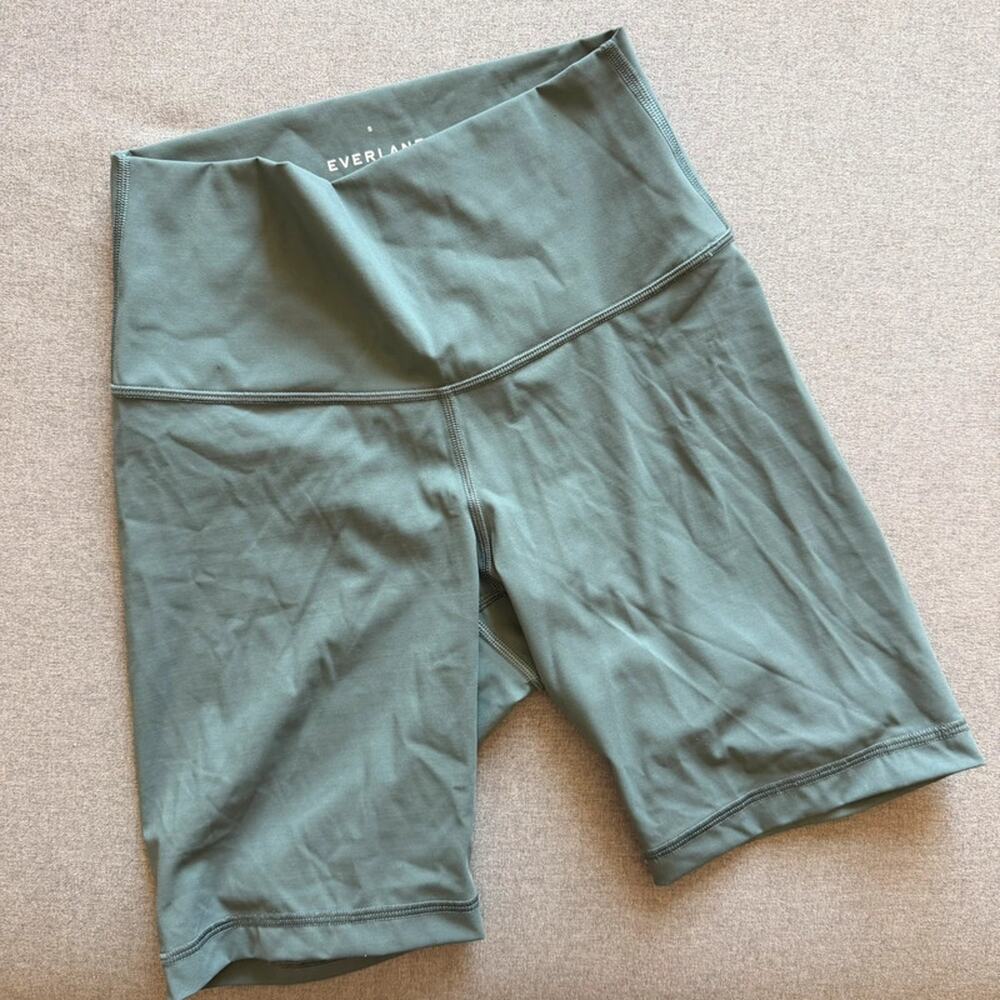 Everlane Perform Bike Shorts